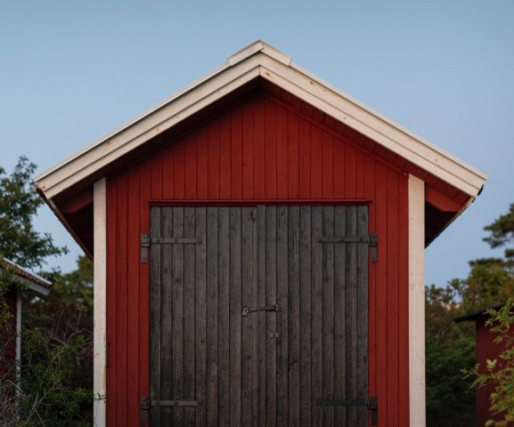 metal or wooden shed